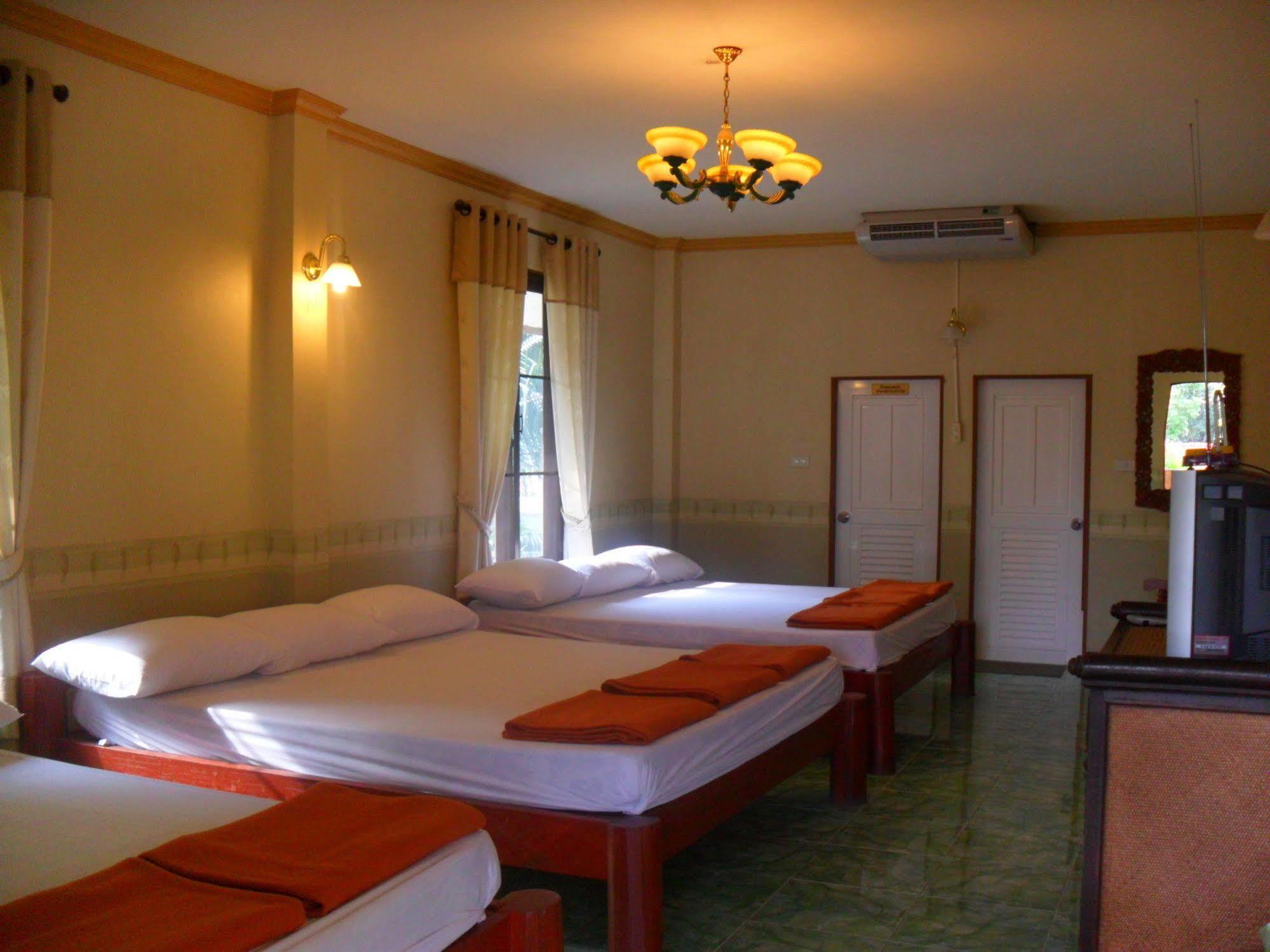 Saengthong Resort Chiangmai Chiang Mai Zewnętrze zdjęcie