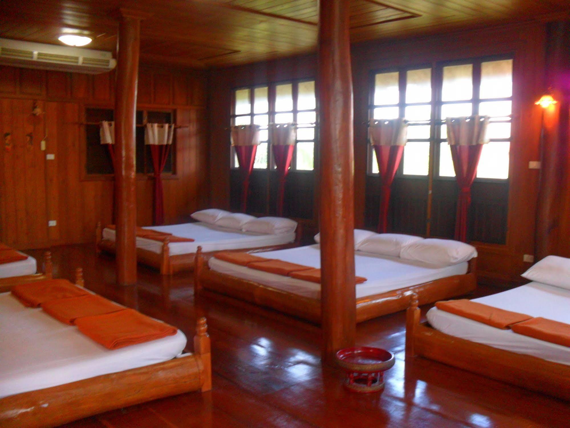 Saengthong Resort Chiangmai Chiang Mai Zewnętrze zdjęcie